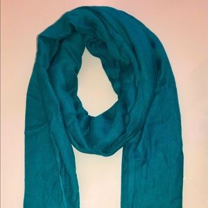 Viscose scarf